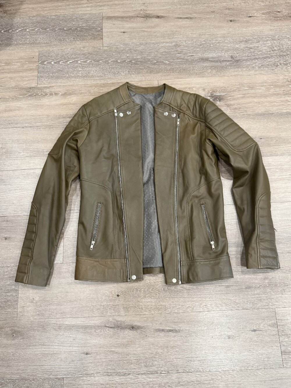 Quilted double-zip vegan leather biker jacket  - Balmian style